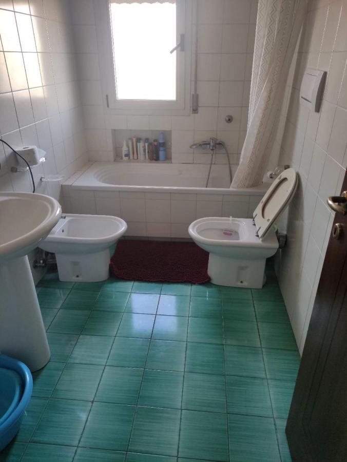 简约单人房间simple Single Room Местре Екстер'єр фото